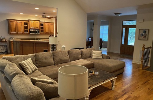 Seneca House | Perfect getaway on emerald Lake Keowee, the cleanest lake in the Southeast.