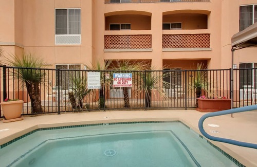Paradise Valley Village Hotel | Perfect hotel room for Phoenix Open! Double queen beds