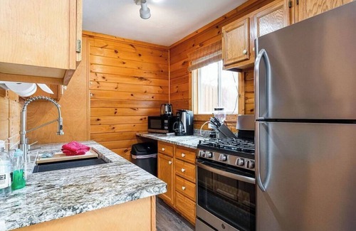 Interlochen Cabin | Perfect Lakefront Family Cabin, 2 Kayaks Included!