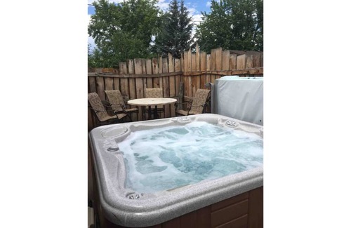West Colorado Springs House | Perfect Location! Perfect House! Hot Tub, Fire Pits, Rec Room, Bikes, Family Fun