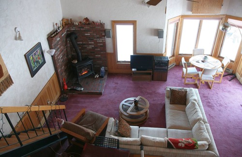 Jackson Condo | Perfect location for Storyland, ski slopes, hiking and North Conway