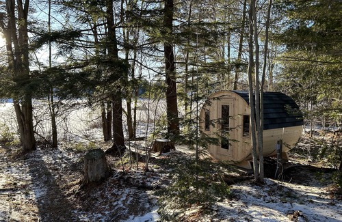 The Archipelago House | Perfect Muskoka 3 Bedroom Waterfront Cottage