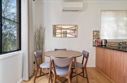 Pokolbin House | Perfectly Located Complete Villa