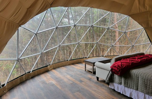 Logan Resort | Peridot Geodome by Inn & Spa at Cedar Falls