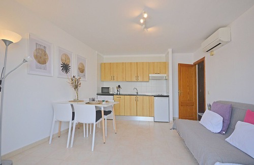 Cala Agulla Apartment | Perleta - Apartment with sea views and communal pool in Mallorca