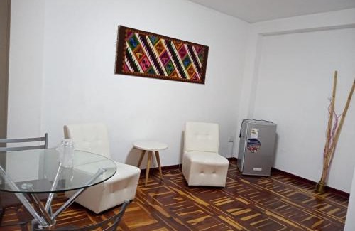 Miraflores House | Peruvian Family Hostal Miraflores