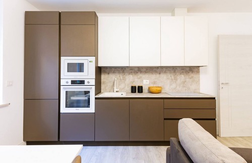 Pescara Apartment | Pescara Station Modern & Central Apartment!