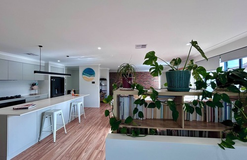 East Bunbury House | Pet and Family Friendly! nConveniently located To Koombana Bay