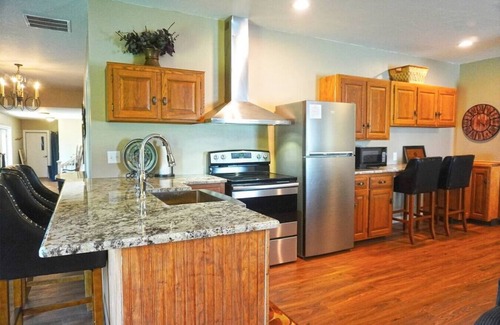 Keene House | Pet Friendly and Close to Local Favorites