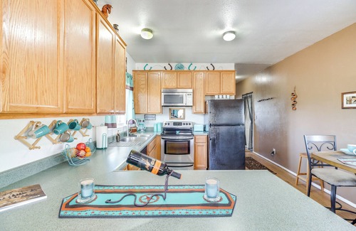 Chilcoot Cottage | Pet-Friendly Chilcoot Cottage on 34 Acres!
