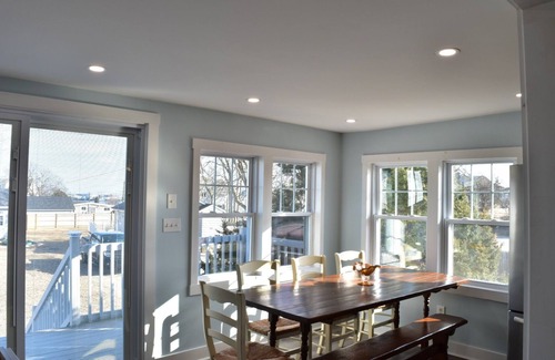 Snug Harbor Cottage | Pet friendly cottage in Snug Harbor, South Kingstown - Perfect family getaway!