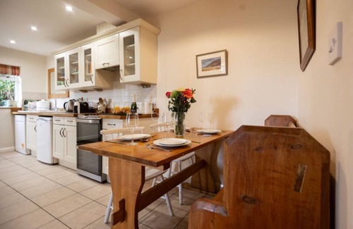 Lynton Cottage | Pet friendly cottage in Exmoor w/great sea views