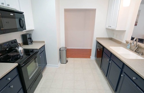 Southwest Raleigh House | Pet-friendly End-unit Townhome with Community Pool