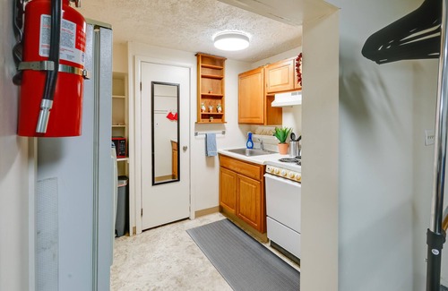 Fairbanks Apartment | Pet-Friendly Fairbanks Studio w/Fenced-In Yard!