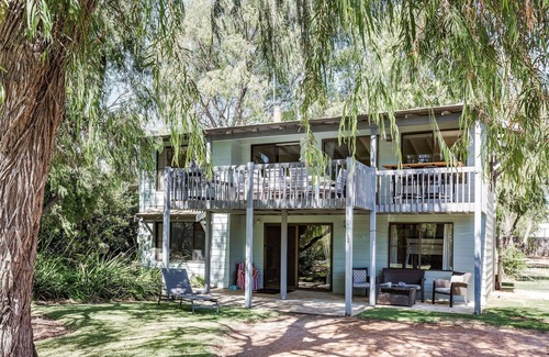 Quindalup House | Pet Friendly, Fuss Free Quindalup Beach House