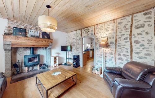 Saint-Estephe House | Pet Friendly Home In Saint Estephe