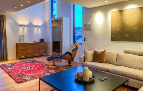 Alesund House | Pet Friendly Home In Ålesund
