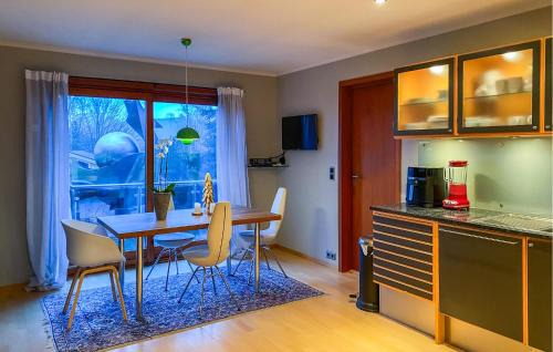 Alesund House | Pet Friendly Home In Ålesund