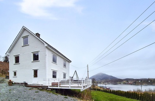 Vindafjord House | Pet friendly home in Nedre Vats