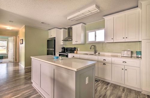 Tow House | Pet-Friendly Lake Buchanan Retreat w/Fire Pit!