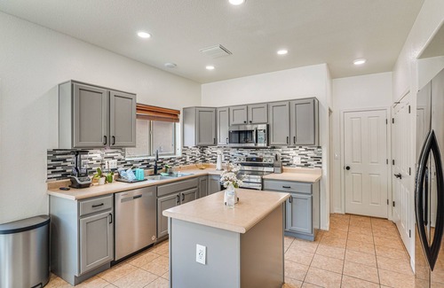 Marana House | Pet-Friendly Marana Home: 20 Mi to Tucson!