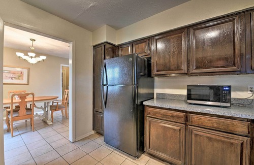 Missouri City House | Pet-Friendly Missouri City Home w/Fenced-In Yard!