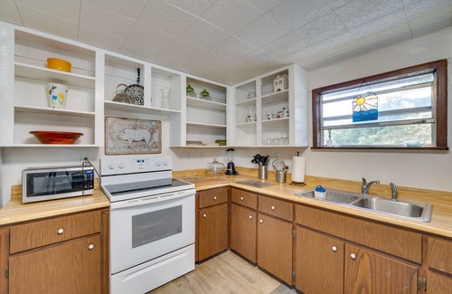 Mount Dora Apartment | Pet-Friendly Mt Dora Apartment w/Deck - Near Lake