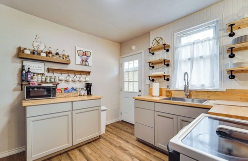 Haskell House | Pet-Friendly North Texas Home w/Spacious Yard!