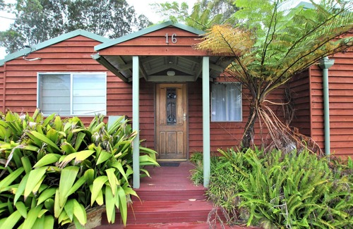 Malua Bay House | Pet-Friendly, Ocean Views & Wifi |Whispering Palms