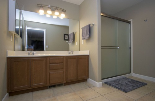 Carson City House | Pet-Friendly Off Street Parking Dream Rental-Centrally Located 3Bd/ 2 Bath