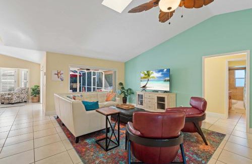 Central Naples House | Pet Friendly Pool Home in River Reach of Naples FL