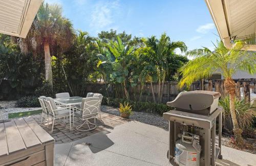 Central Naples House | Pet Friendly Pool Home in River Reach of Naples FL