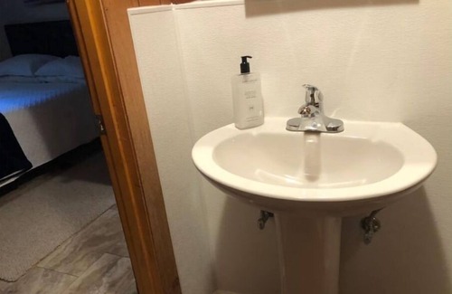Shaver Lake Cabin | Pet Friendly Snuggle Rock Cabin, Private w/Deck