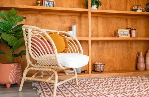 Yucca Valley House | Pet Friendly Starburst House