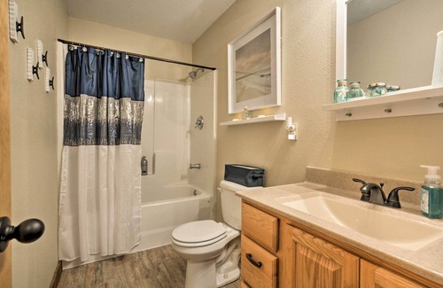 Stockton House | Pet-Friendly Stockton Retreat w/ Fire Pit!