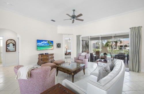 Marco Island House | Pet-friendly waterfront home near beach with pool