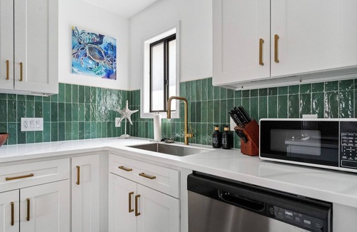 Ocean Pines House | Pet-Friendly Waterfront 3BR in Ocean Pines – Near OCMD, Porch & Canal Views