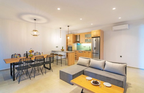 Sellia Villa | Petasos 2 villa,Pool,Near Taverns ,South Crete