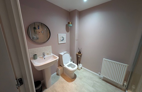 Central Aberdeen Apartment | PetFriendly 1BedApt - 5 Min from beach Aberdeen