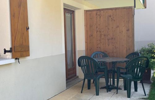 Giez Apartment | Petit cocon entre lac, golf et montagne, proche d'Annecy