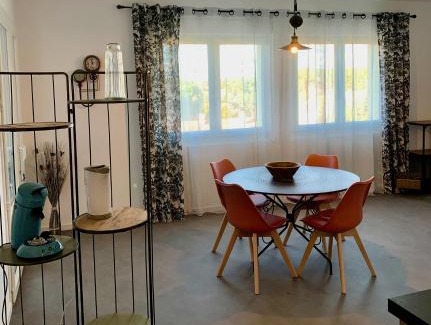 Vergeze Apartment | PETIT HAVRE DE PAIX