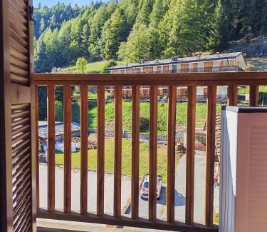 Antagnod Apartment | Petit Nid - Caratteristico Appartamento con Vista e Balconi - Horizon Vacanze