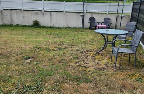Prechacq-les-Bains Apartment | Petit T 2 au Calme Près des Thermes