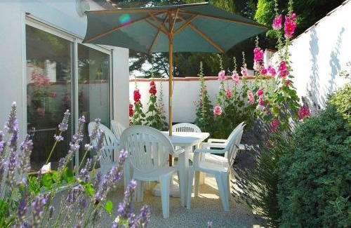 La Couarde-sur-Mer Villa | Petite location à proximité de la plage et des commerces