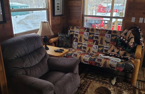 Petoskey Cabin | Petoskey - Quaint Cabin in a secluded wooded setting.