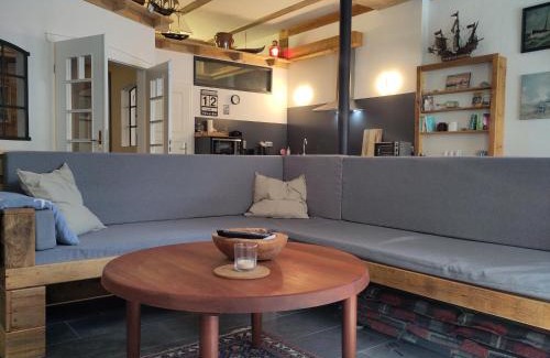 Neumuhlen-Dietrichsdorf Apartment | Pferdestall