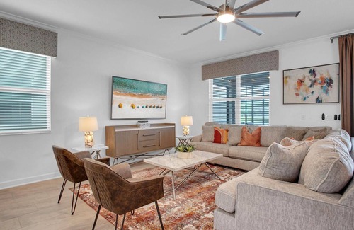 Kissimmee House | PGD4169 Summary: Stor