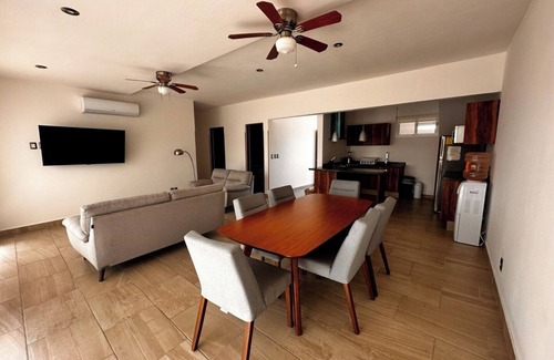 Boulevard Barra Vieja Apartment | PH in Acapulco - Private Beach Club - Pool - WiFi