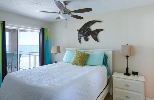 Cearra Del Ray Apartment | PH6A Palm House