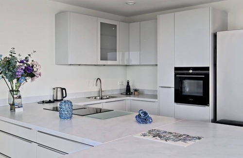 Breskens Apartment | Pharos Sea Wave Panorama